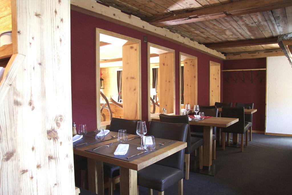 Hotel Walliserkanne Grächen Zewnętrze zdjęcie
