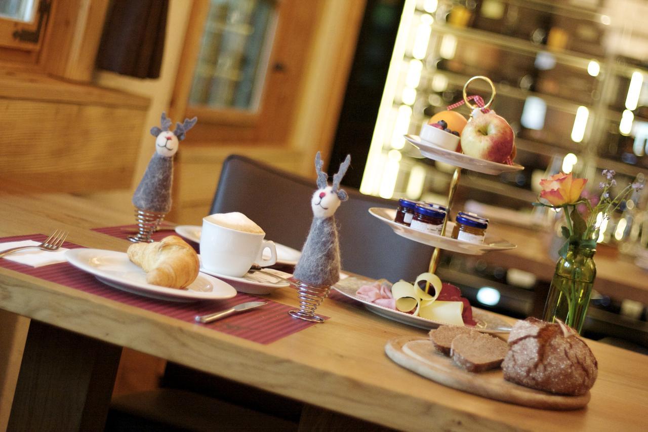 Hotel Walliserkanne Grächen Zewnętrze zdjęcie