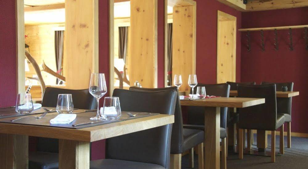 Hotel Walliserkanne Grächen Zewnętrze zdjęcie