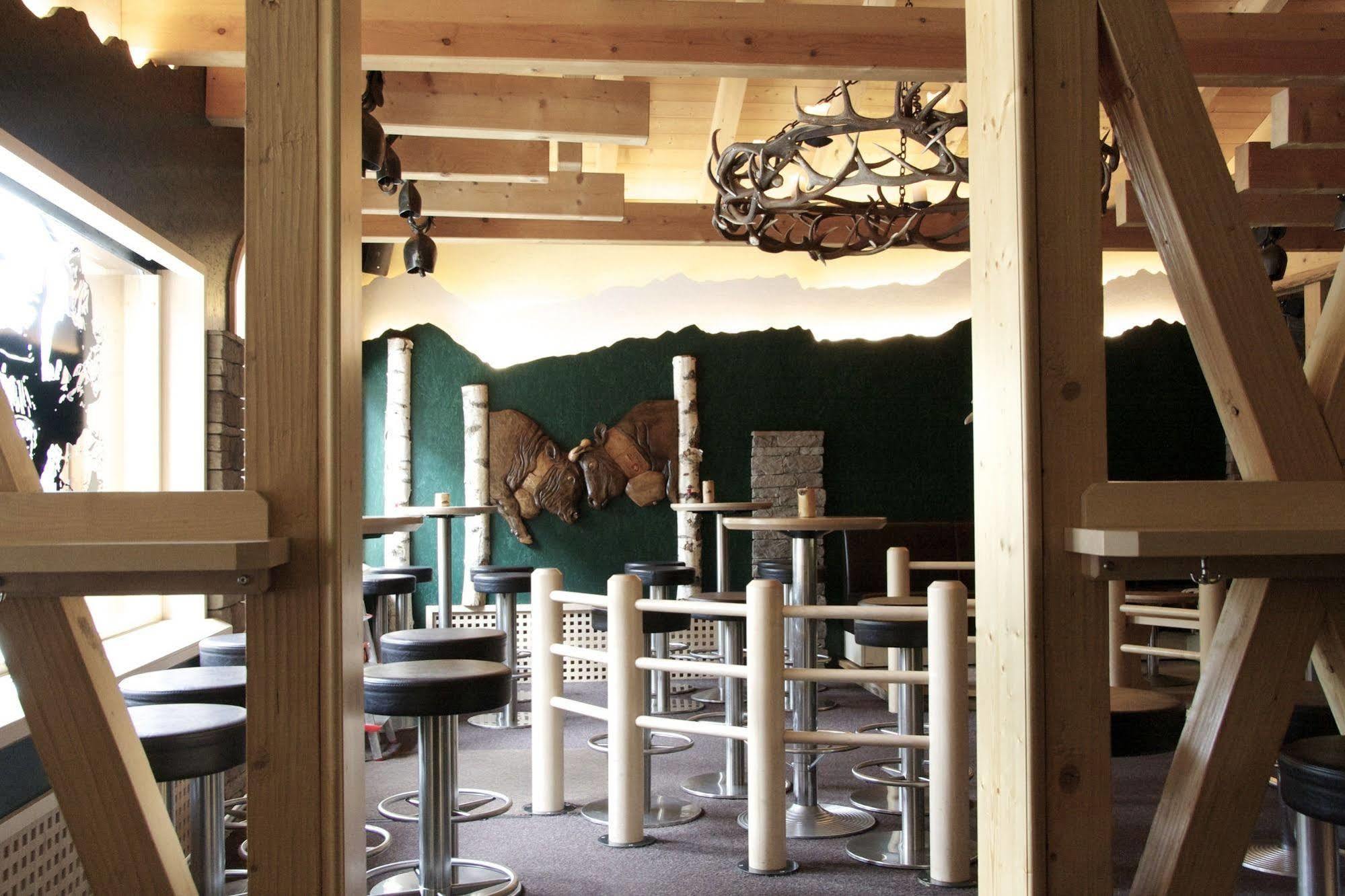 Hotel Walliserkanne Grächen Zewnętrze zdjęcie